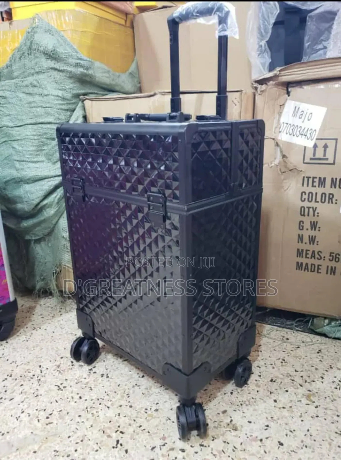 Make Up Cases With Rollers