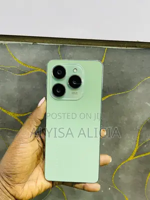 Tecno Spark 20 Pro 256 GB Green