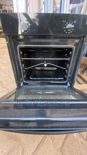 Candy Wall Built in Oven