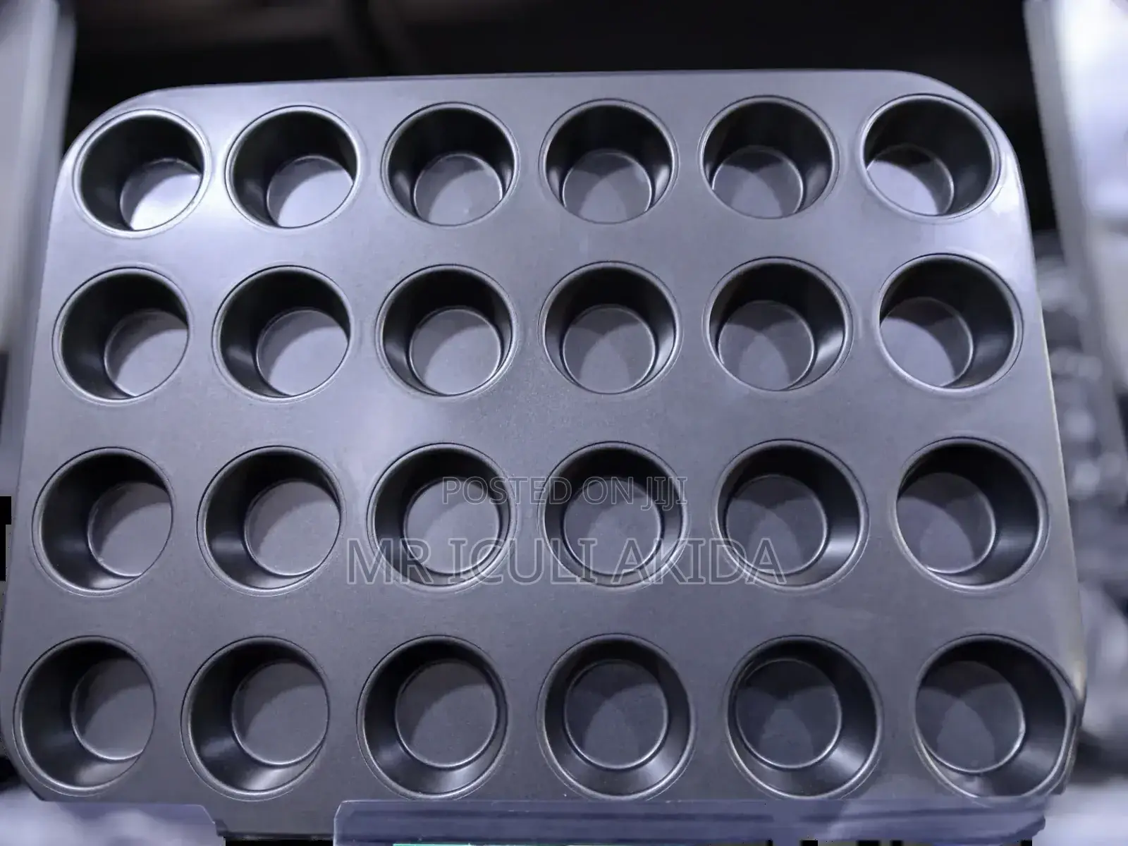 24pcs Peach Plain Nonstick Muffin Molds Baking Pan WTH Holes