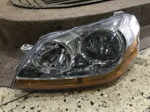 Photo - Headlamps Mark 2 Grande Super