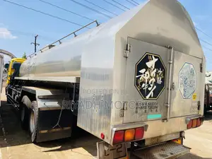 Isuzu Milk Tank