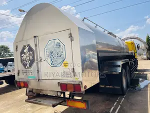 Isuzu Milk Tank