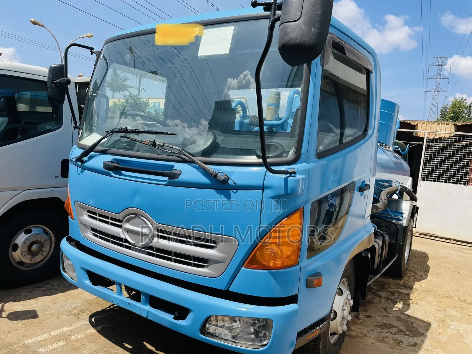 Hino Sewage Tank