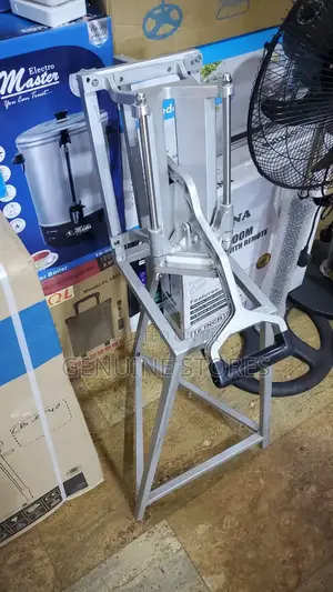Chips Cutting Machine