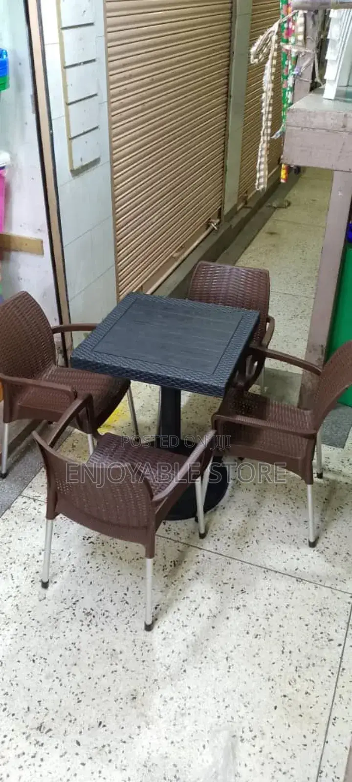 Outdoor Plastic Table and 4 Chairs