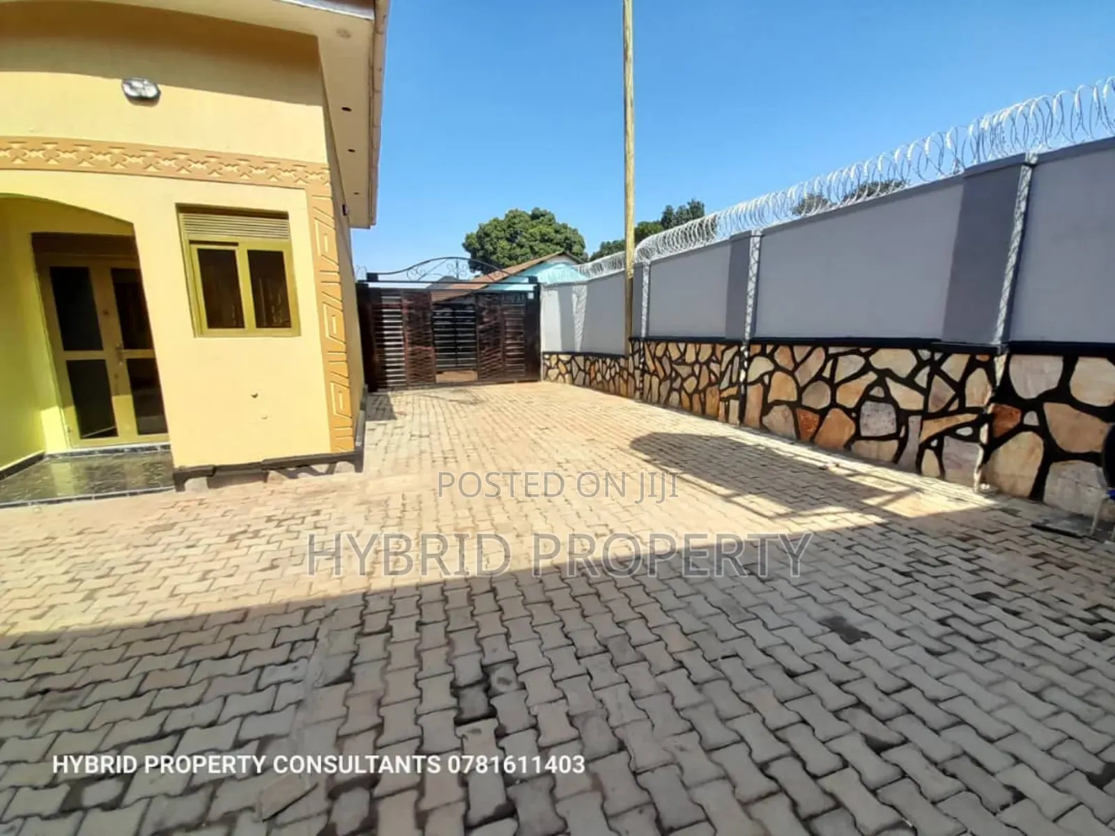 Beautiful/Brilliant Rentals for Sale at Kasubi~Hoima Road VI