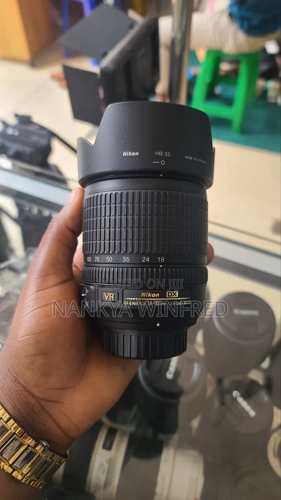 18-105mm F/3.5-5.6g