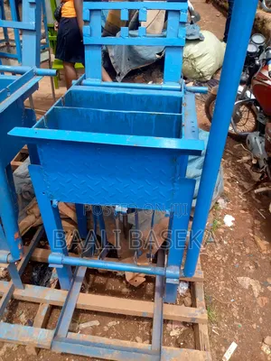 Concrete Block Machine (2) Cheap Price