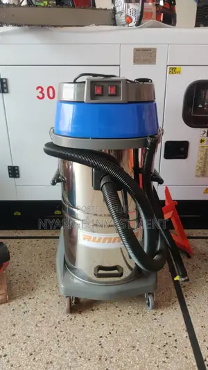*Industrial/Commercial Wet and Dry Vacuum Cleaner*