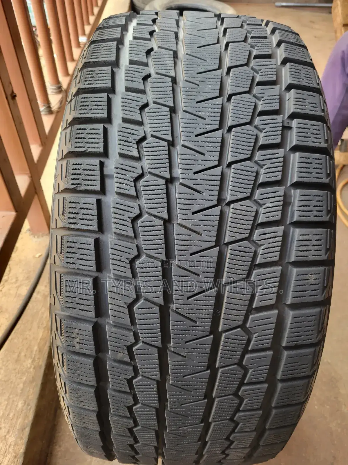 275/40 R20 Japan Type Yokohama. Am Sure They Will Work for U