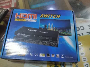 Hdmi Switch 5 Inputs 1 Output With a Remote