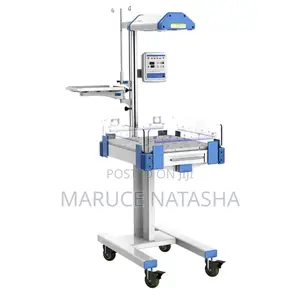 Infant Radiant Wamer With Phototherapy Unit
