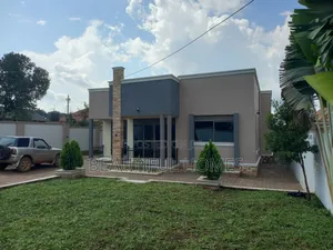 Furnished 4bdrm House in Kira for sale