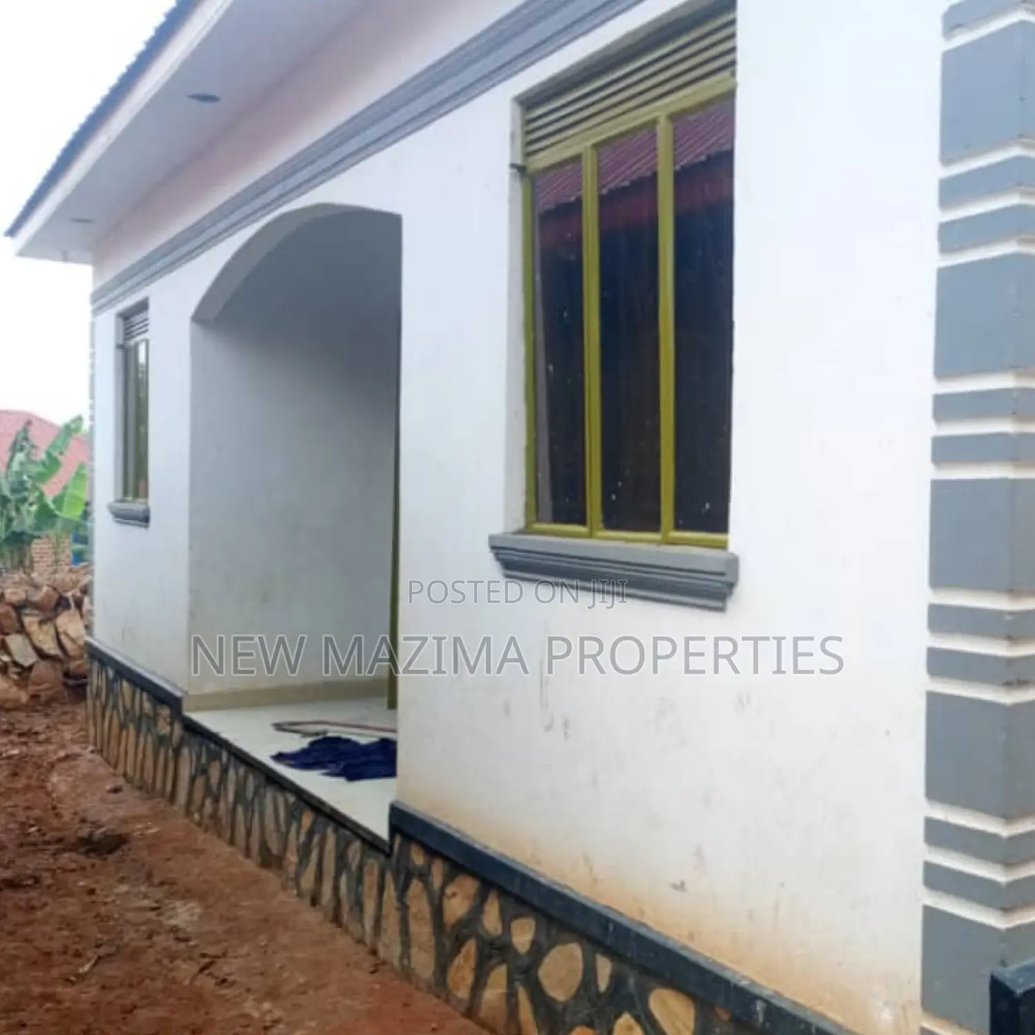 2bdrm House in Buloba, Division A for sale
