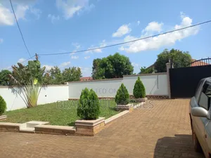Furnished 4bdrm House in Kira for sale