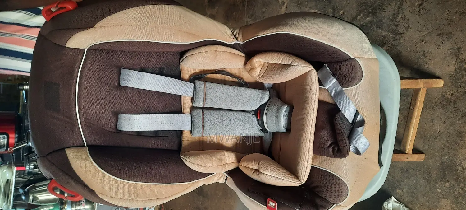 Newbaby Car Seats