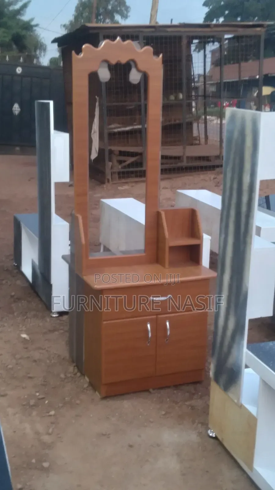 Dressing Mirror Available in More Details