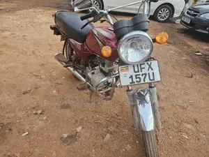 Bajaj Boxer 2023 Red