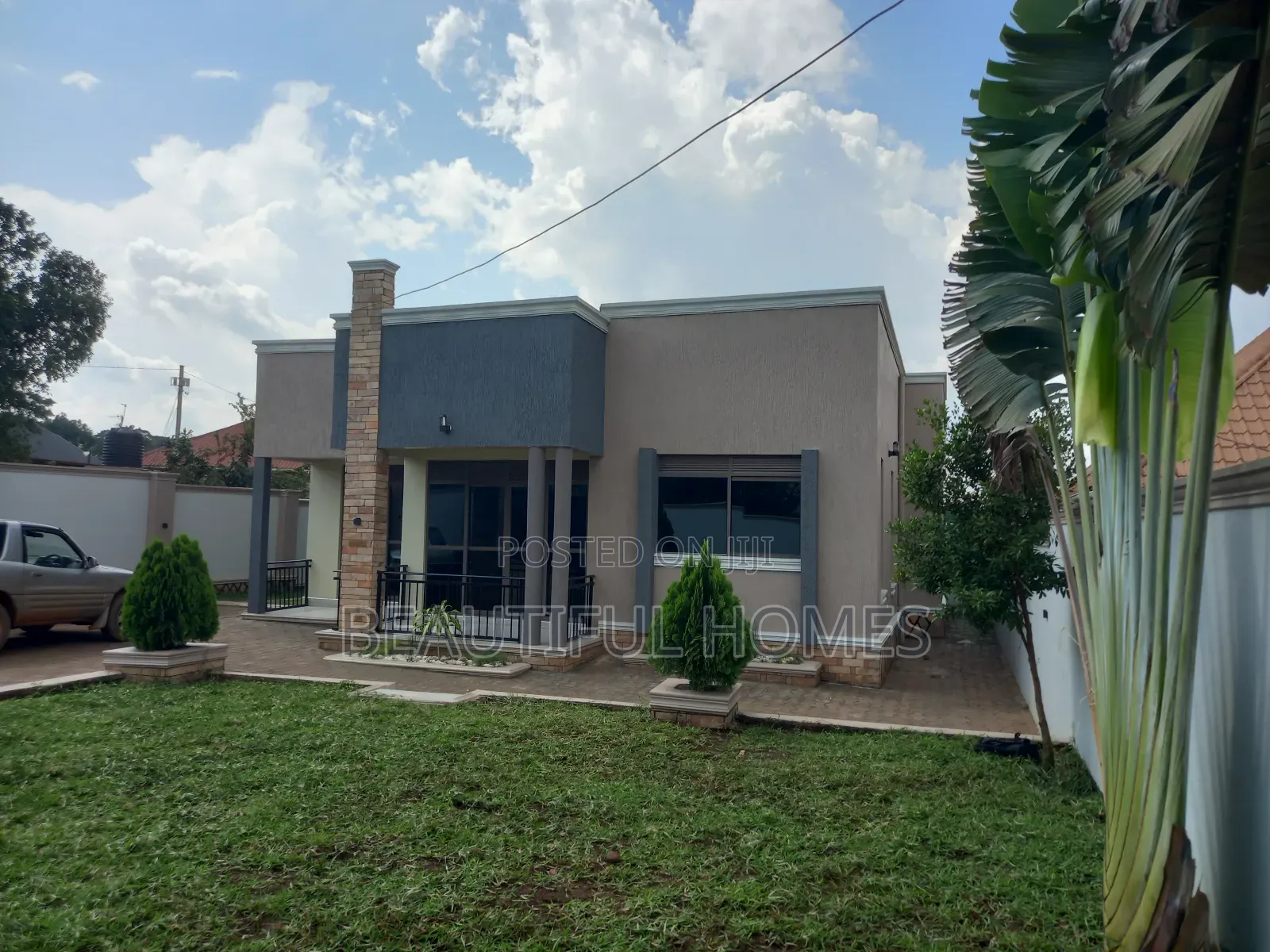 Furnished 4bdrm Bungalow in Kira for sale