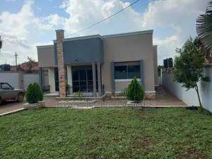 Furnished 4bdrm House in Kira for sale