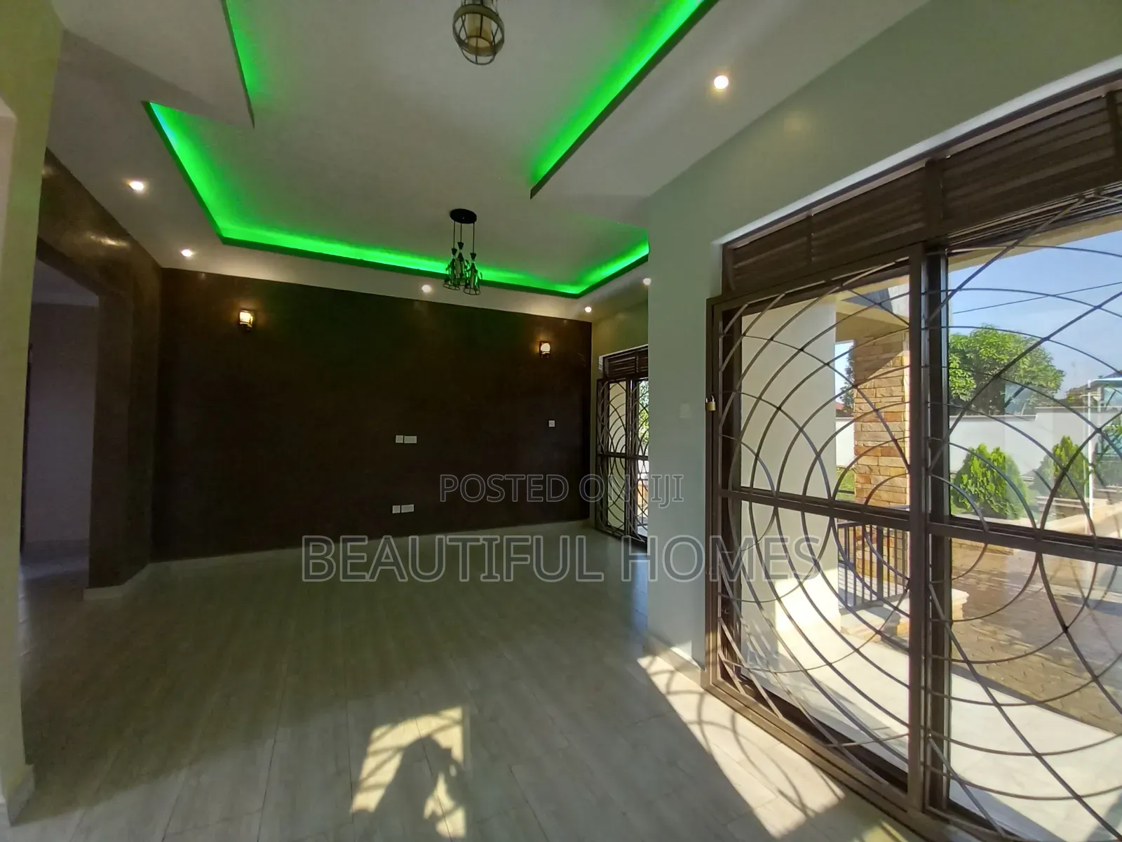 Furnished 4bdrm House in Kira for sale