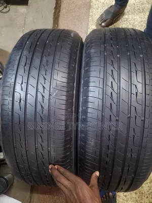 Good Condition  Japanese Tyres   225/55r17