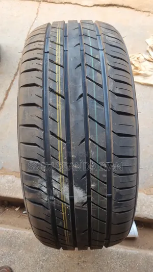 285/45r21 Bearway Tires