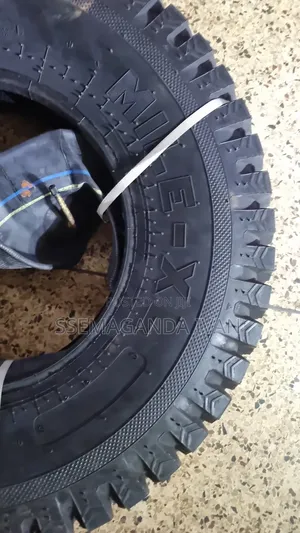 700r15 Ceat Mudgrip Tyres