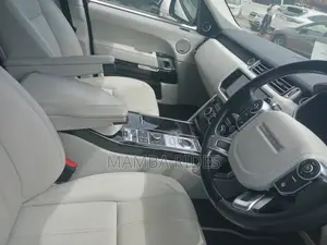 Land Rover Range Rover 2022 White