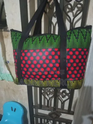 Selling Handmade Bags At .Carol's Bags