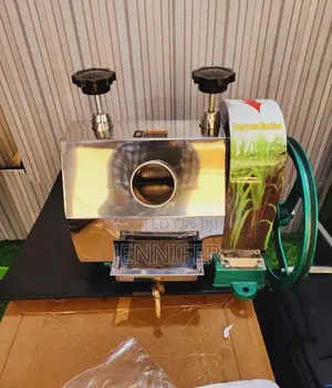 Manual Sugarcane Juice Machine