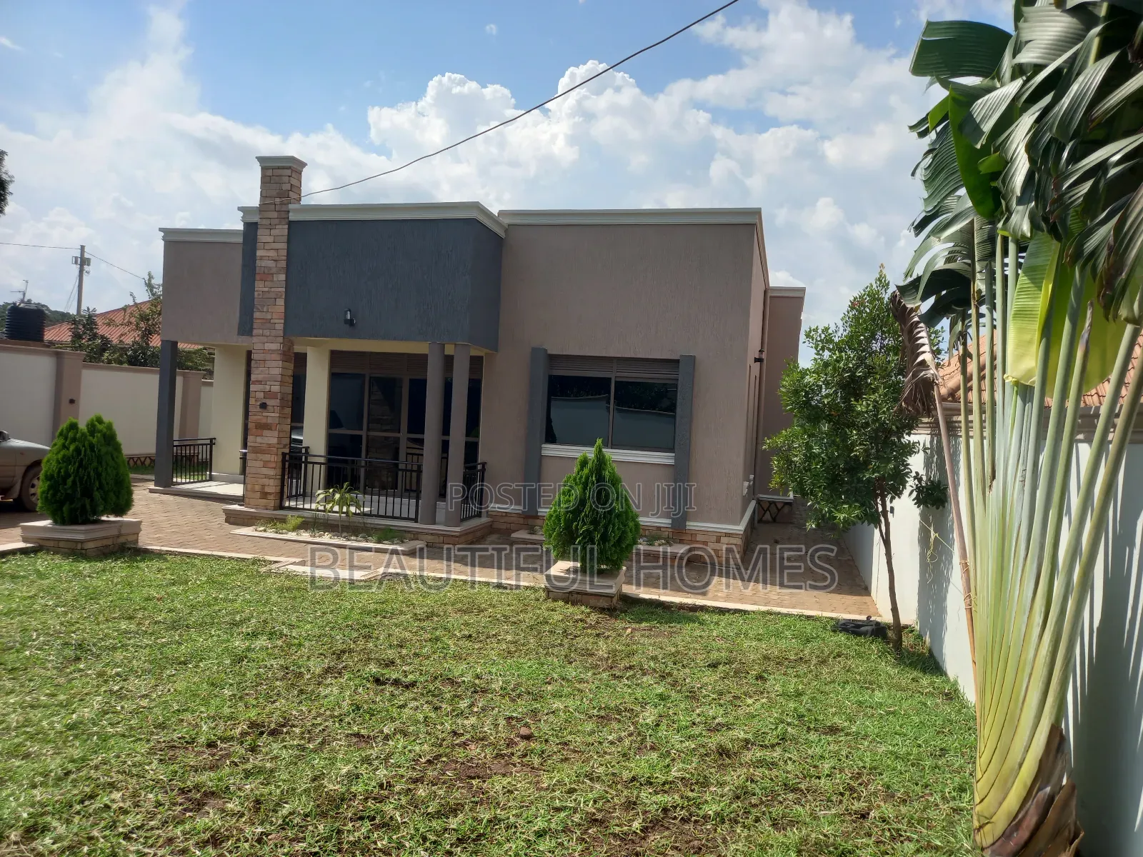 Furnished 4bdrm House in Kira for sale
