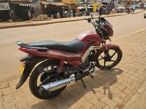 Mahindra Centuro 2017 Red