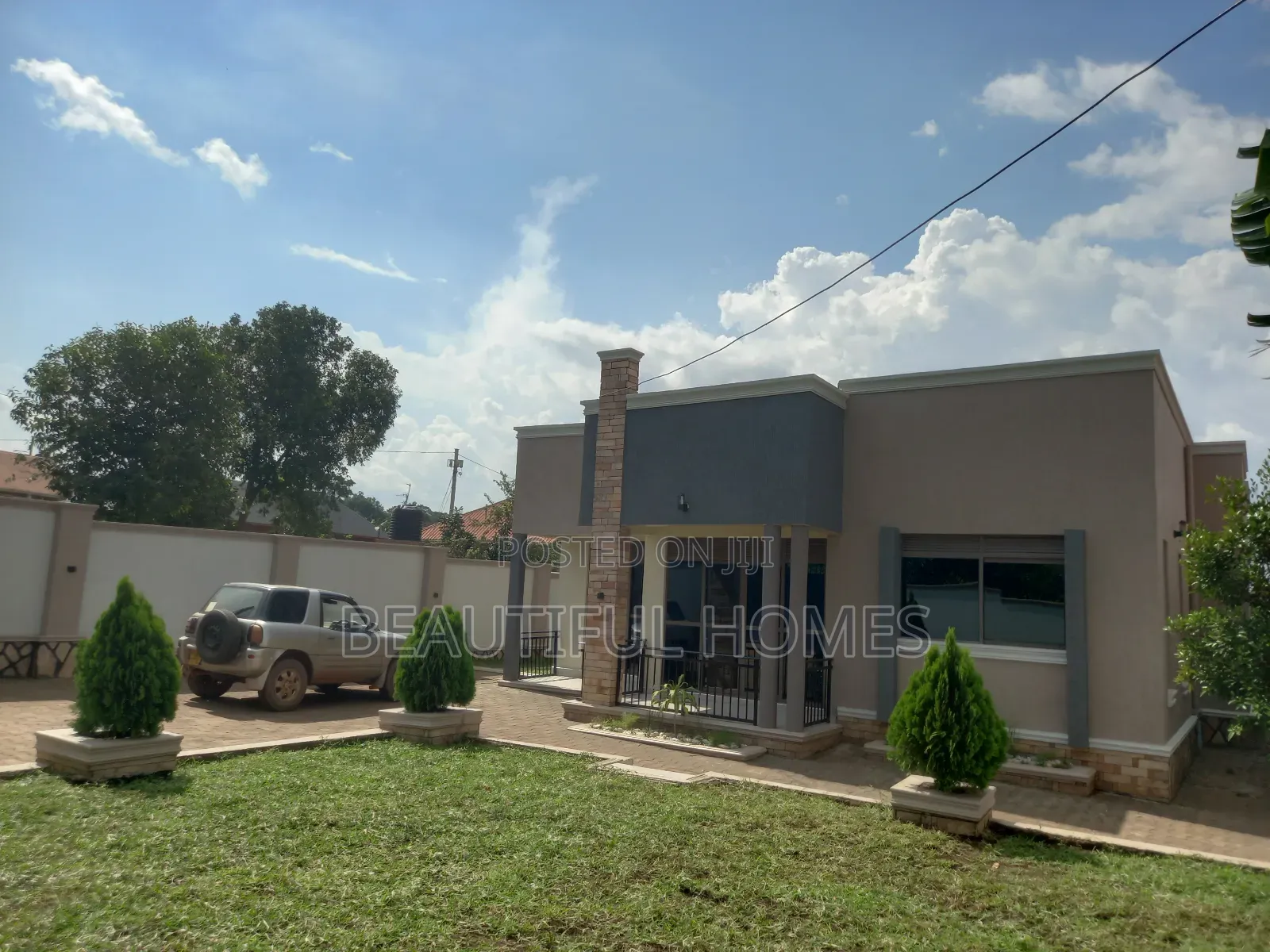Furnished 4bdrm House in Kira for sale