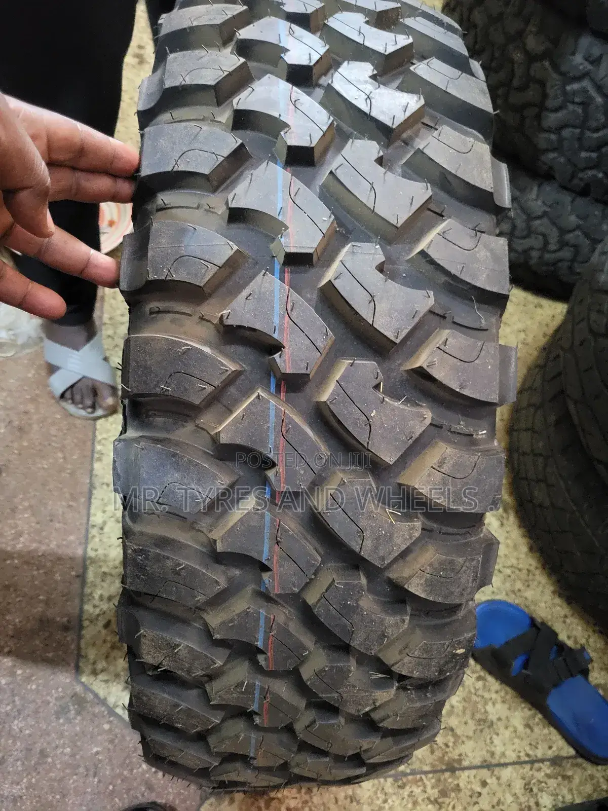 31×10.50 R15 in the Type of Cougar AT Vry Gd and Vry Strong