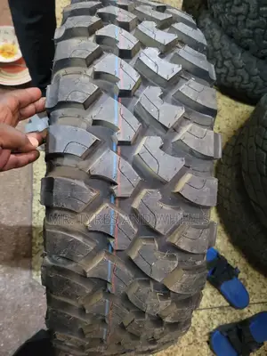31×10.50 R15 in the Type of Cougar AT Vry Gd and Vry Strong