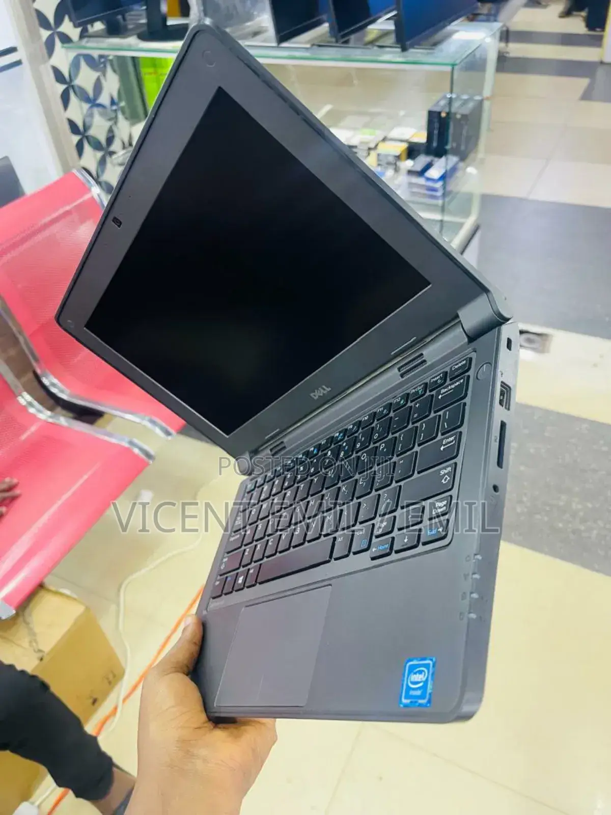 Laptop Dell Latitude 11 3150 4GB Intel Celeron HDD 500GB