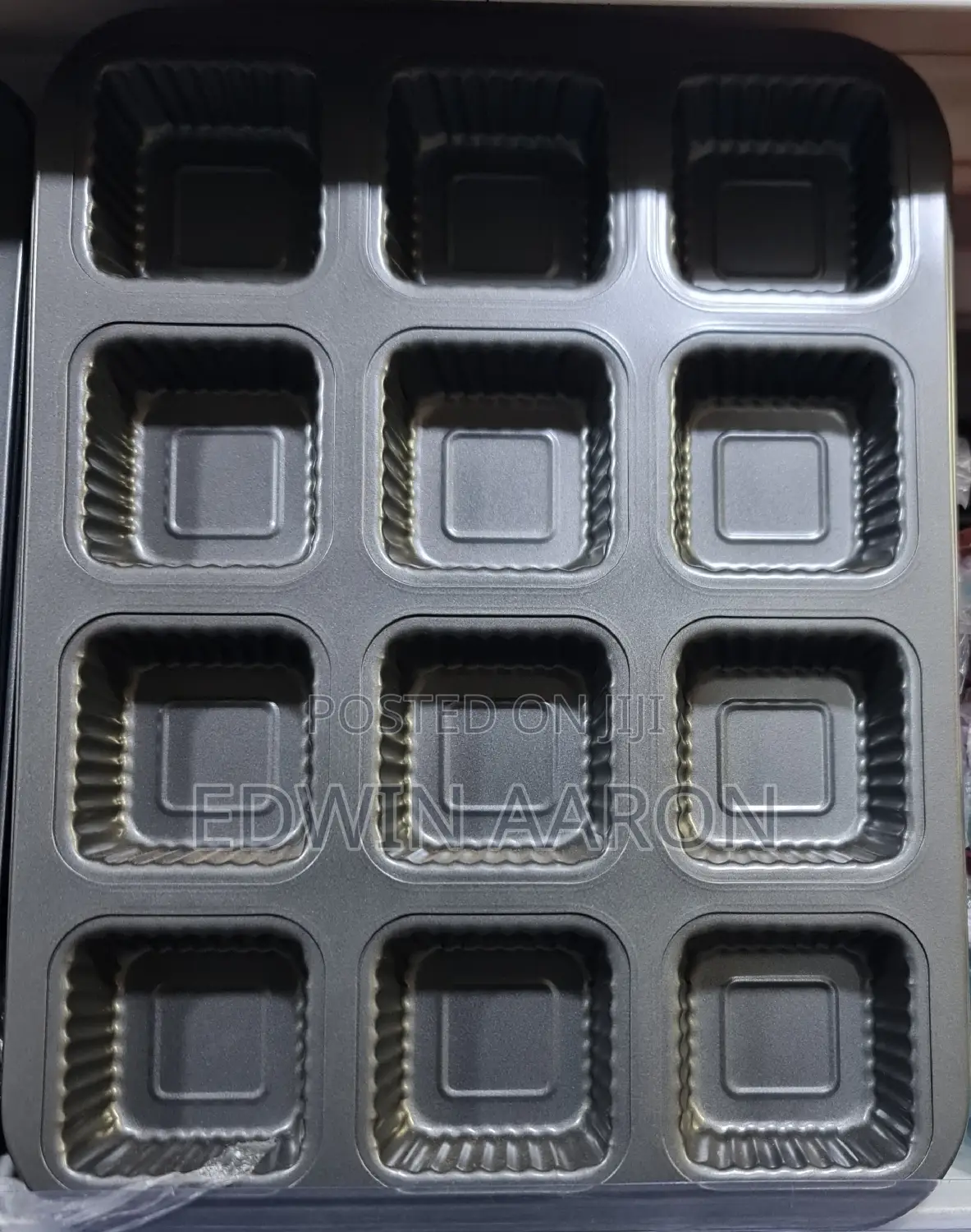 12 Holes Non-Stick Sqaure Cake Mould Tray