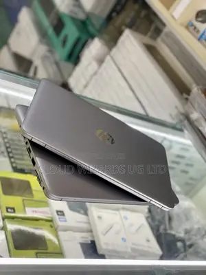 Laptop HP EliteBook 820 G3 8GB Intel Core I5 SSHD (Hybrid) 256GB