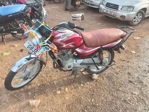 Bajaj CT 110X 2022 Red