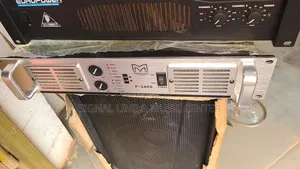 Martin Audio 3400 Amplifier Silliver