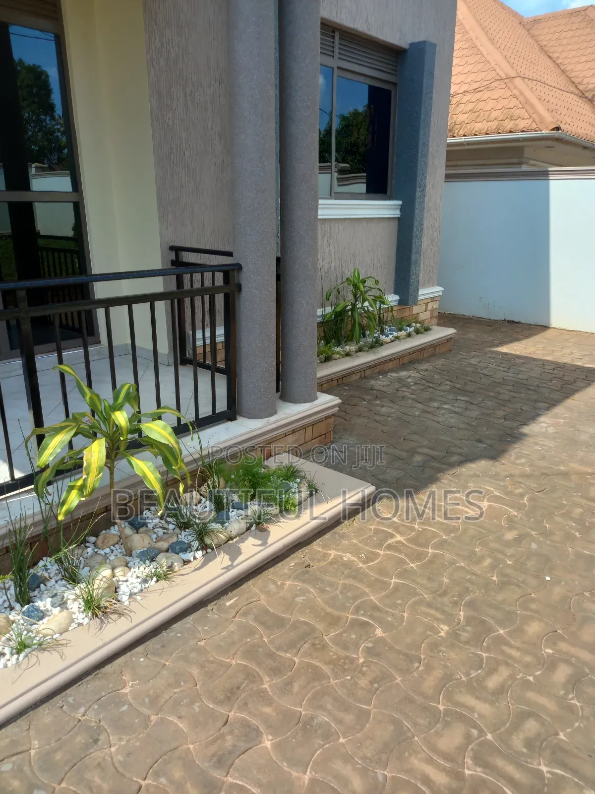 Furnished 4bdrm House in Kira, Central Division for sale
