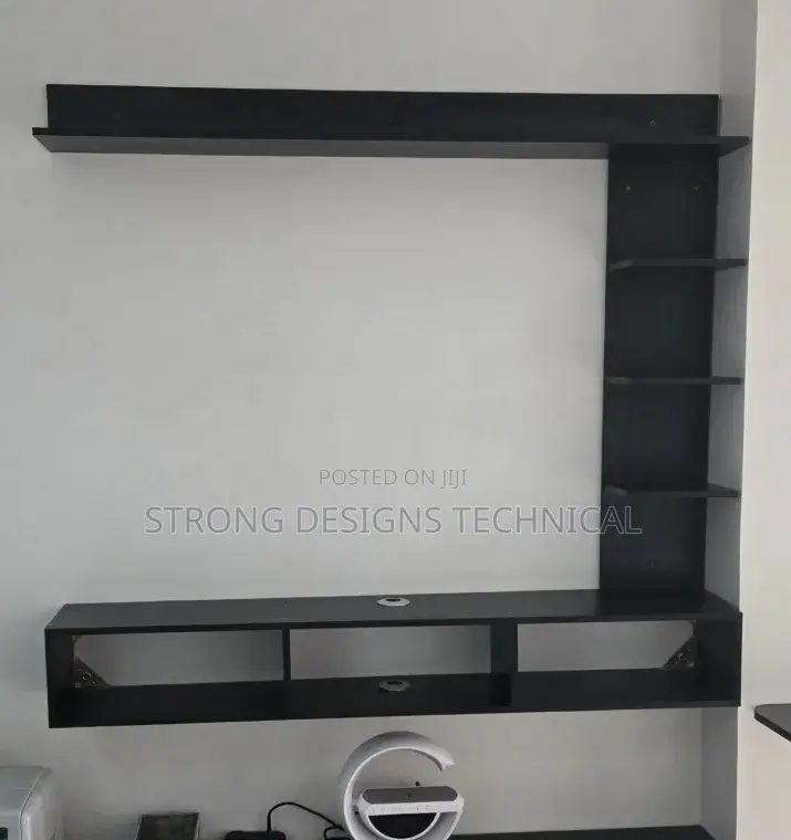 32-47” Tv Wall Unit. Tv Stand / Tv Cabinet