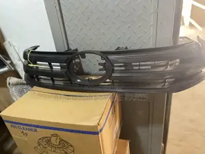 Toyota Revo 2016