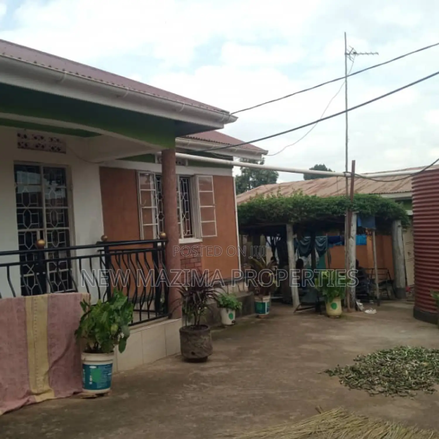 3bdrm Bungalow in Busega, Division A for sale