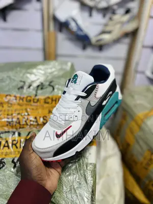 New Nike Airmax 90 Griffey in Stock