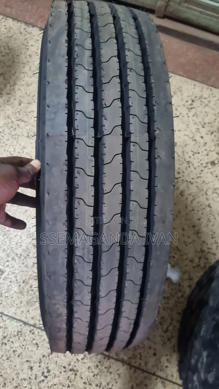 215/75r17.5 Highway Tires Tubeless