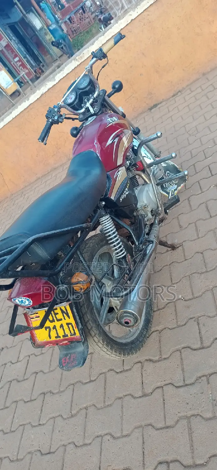 TVS XL 100 2022 Red
