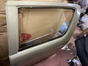 Hilux Vigo Back Door